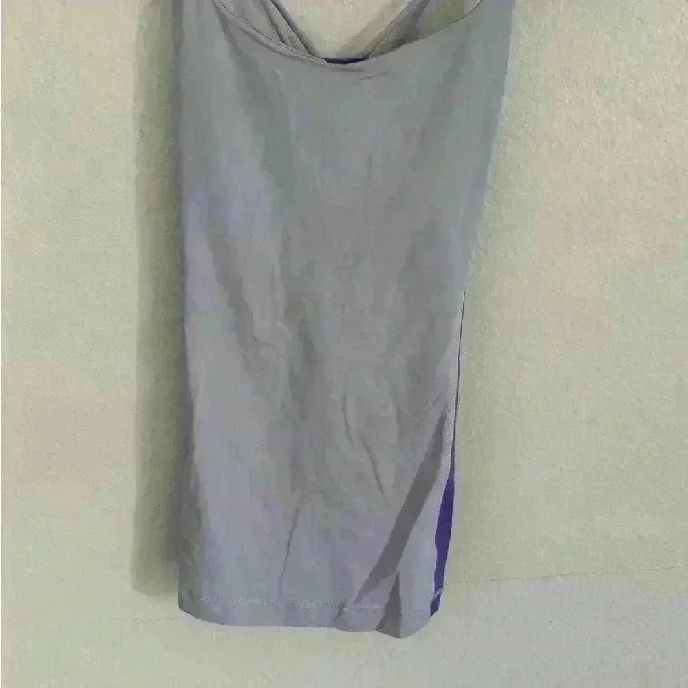 Lululemon Athletic Tops View 3